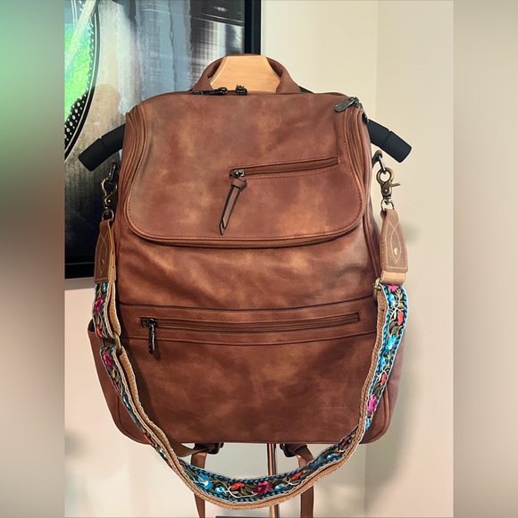 Fadeon Handbags - FADEON Laptop/Travel Backpack w/ Laptop Compartment w/ Colorful Shoulder Strap